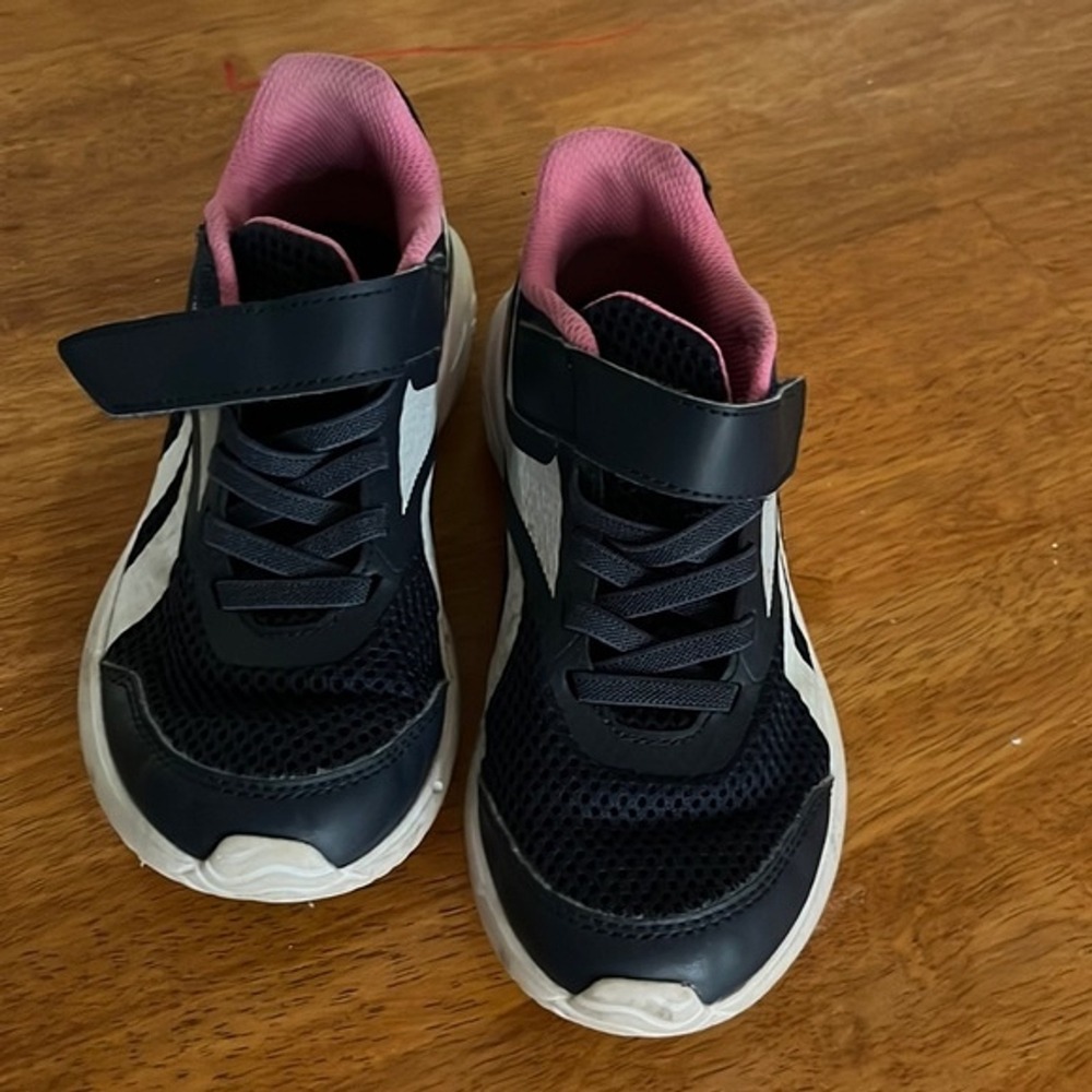 Reebok Black Pink Girls Sneaker Size 13 Athletic Shoes Canvas Mesh Round Toe